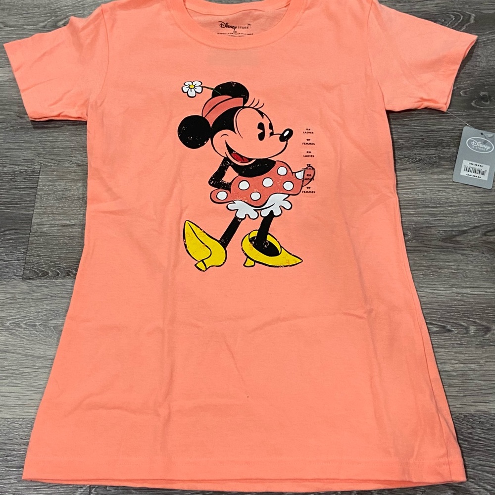 ⛔️SOLD⛔️Disney Minnie Mouse Shirt